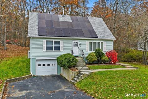 198 Dartmouth Drive Groton CT 06355