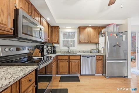 198 Dartmouth Drive Groton CT 06355