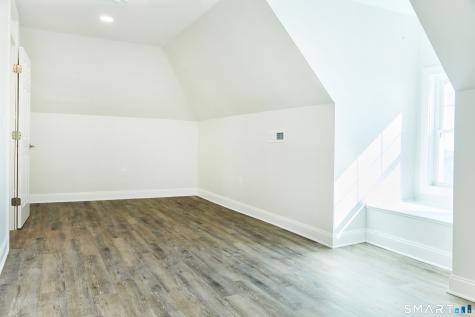 4 Seabright Avenue Bridgeport CT 06605