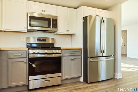 4 Seabright Avenue Bridgeport CT 06605