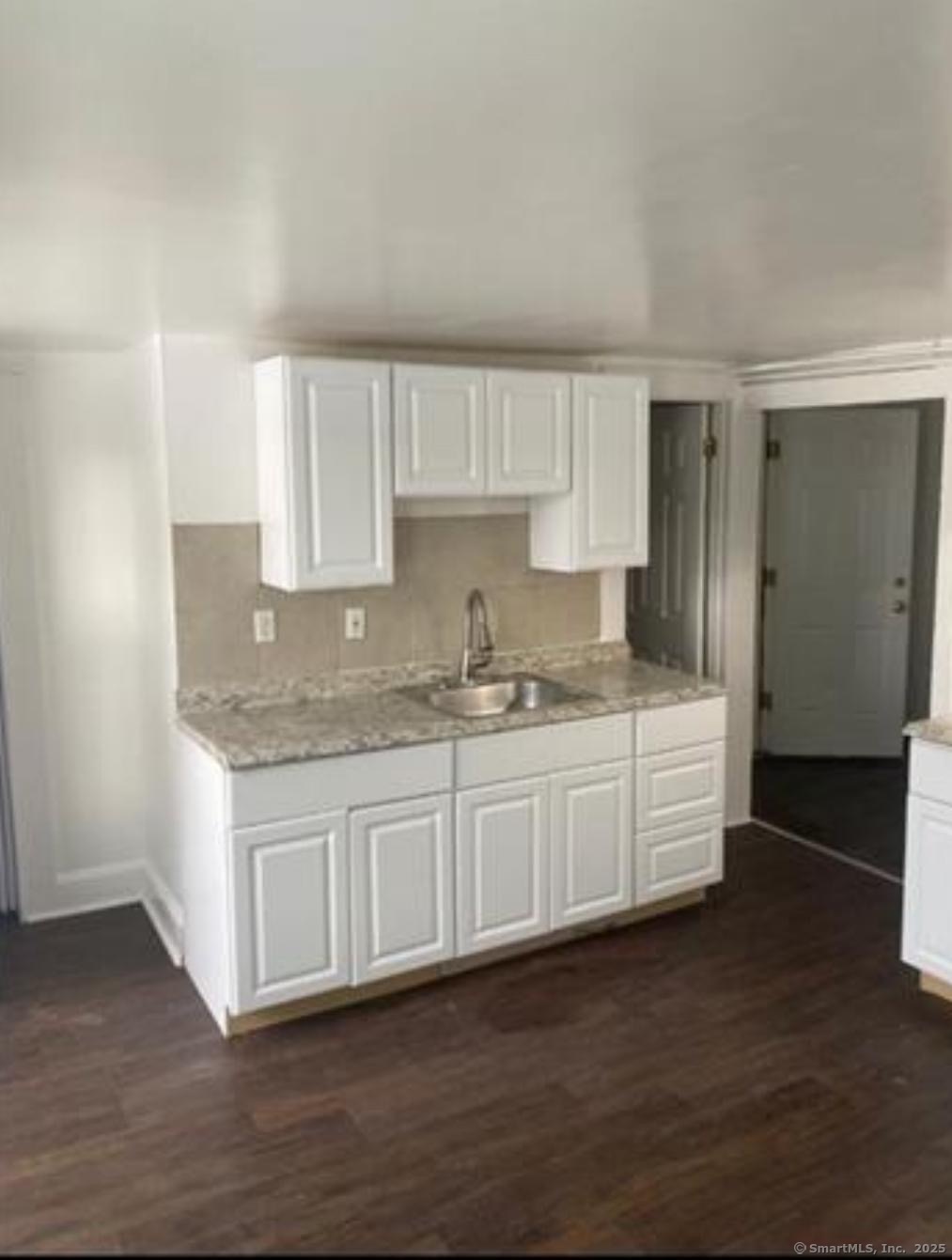142 Center Street Bridgeport CT 06604