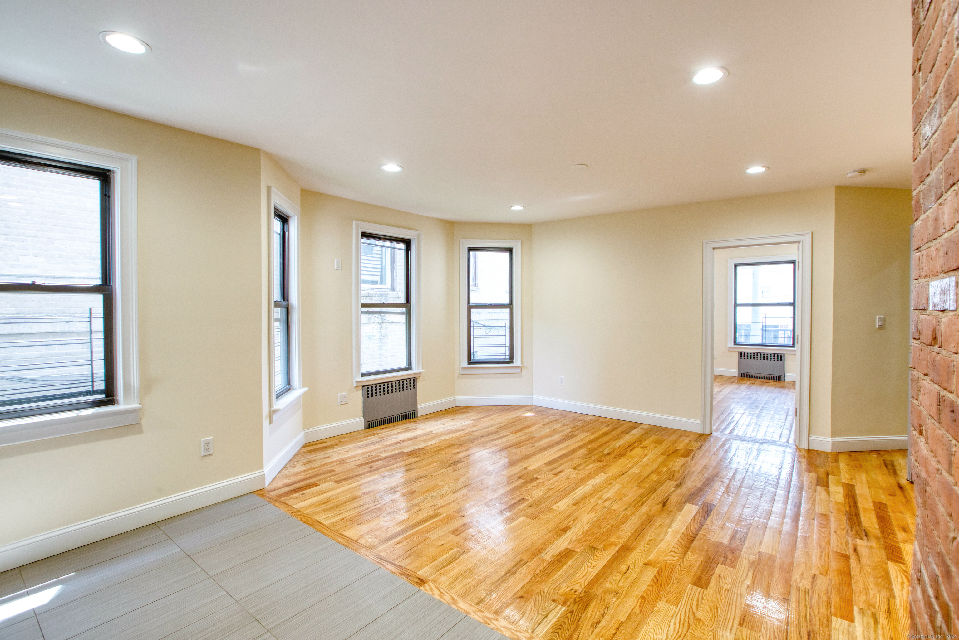 180 Willow Street Waterbury CT 06710