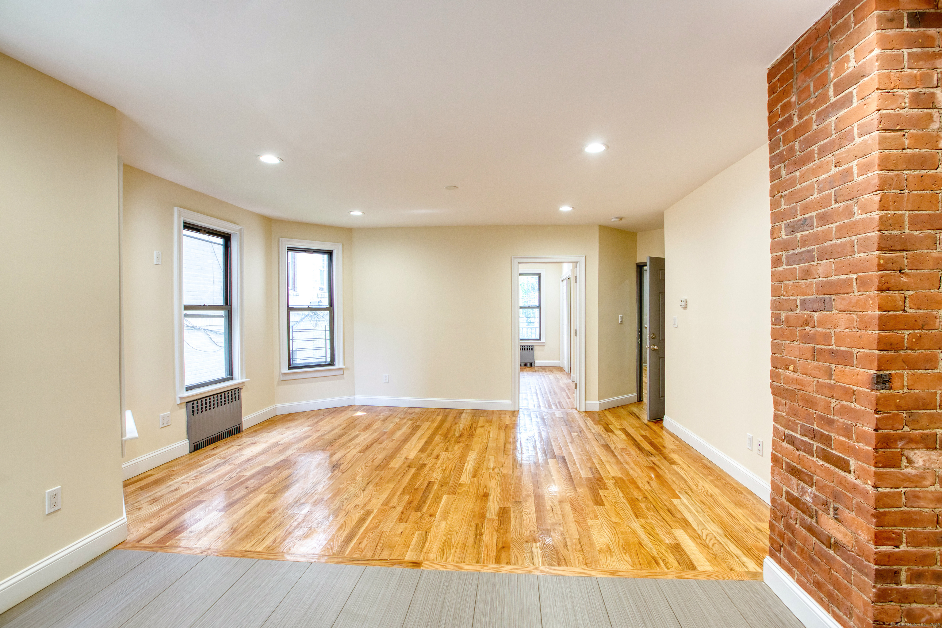 180 Willow Street Waterbury CT 06710