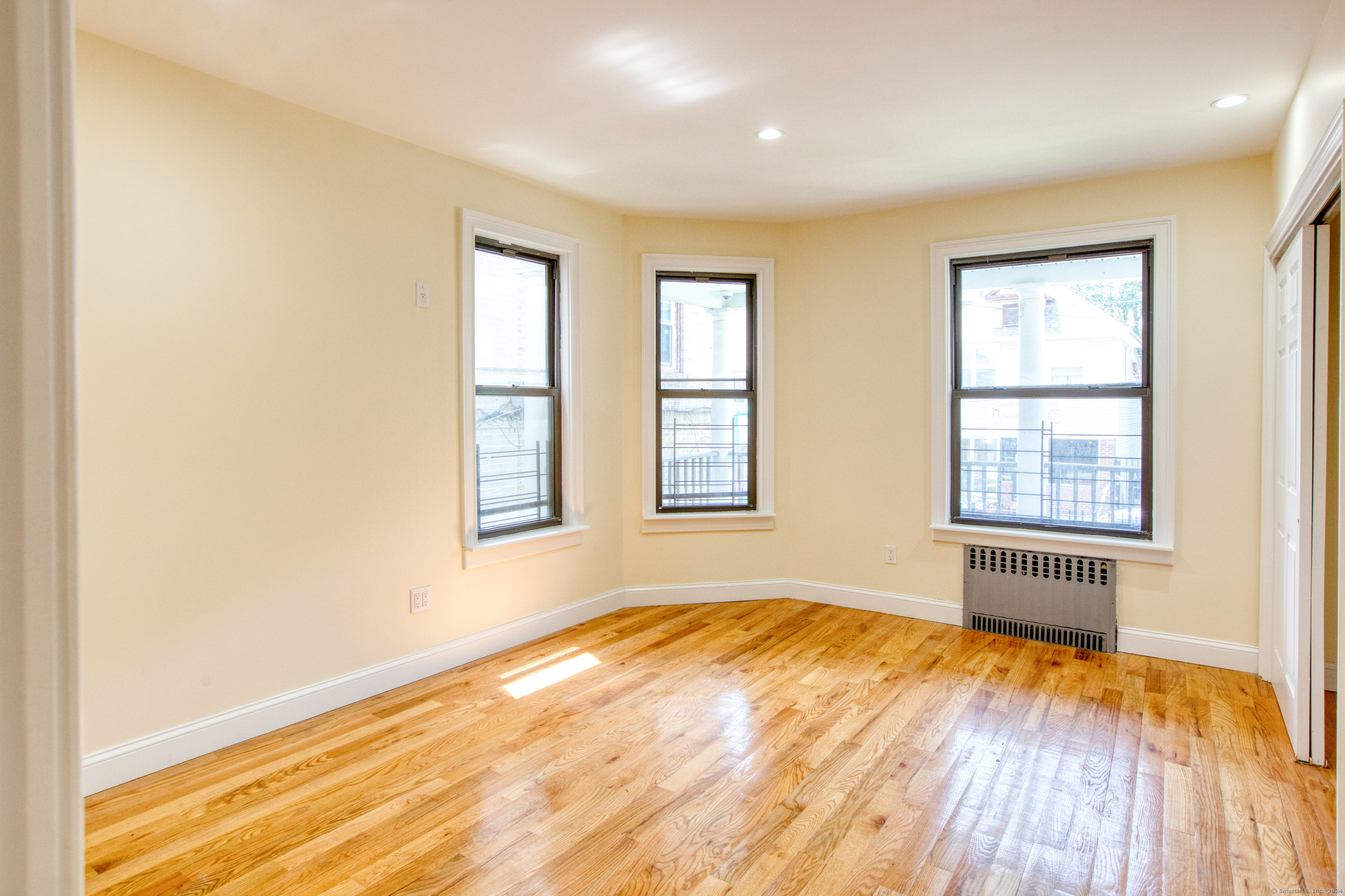 180 Willow Street Waterbury CT 06710