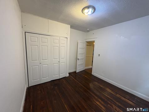 8 Erwin Place New Britain CT 06051