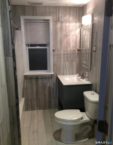 8 Erwin Place New Britain CT 06051