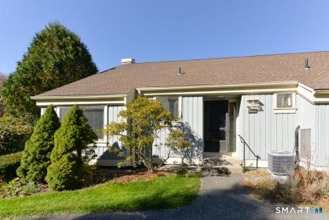 973 Heritage Village Southbury CT 06488