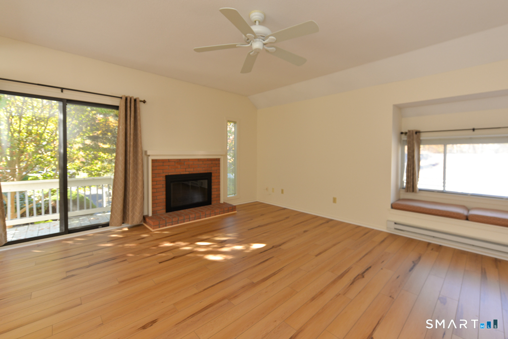 973 Heritage Village Southbury CT 06488