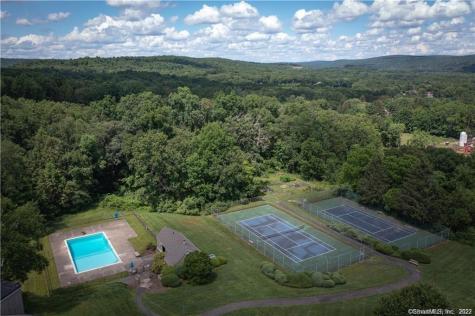 20 Heritage Circle Southbury CT 06488