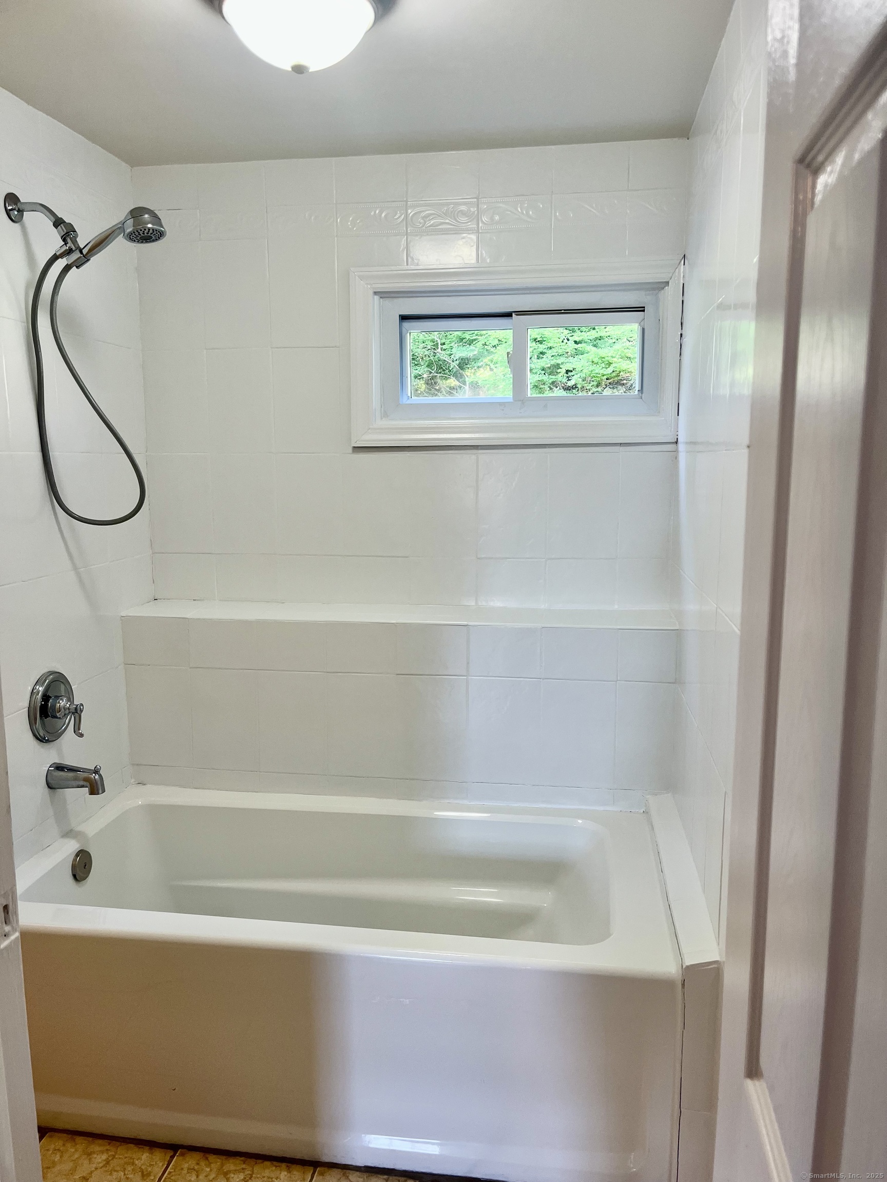 11 Cornwall Road Norwalk CT 06850