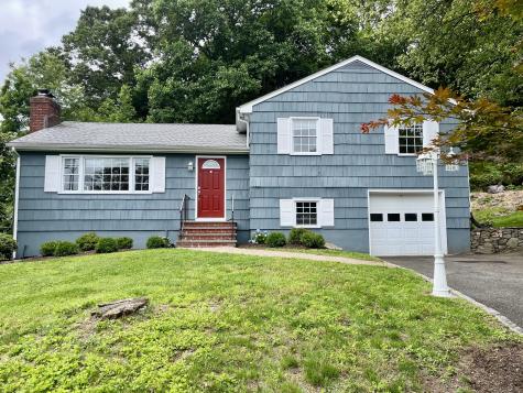 11 Cornwall Road Norwalk CT 06850