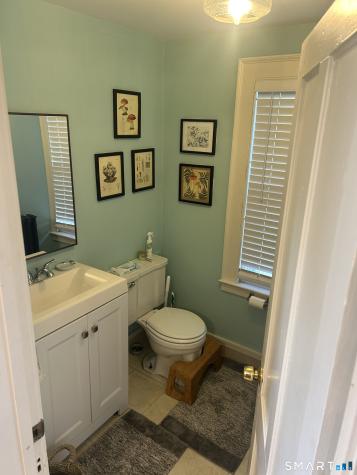 168 Hartford Avenue Wethersfield CT 06109