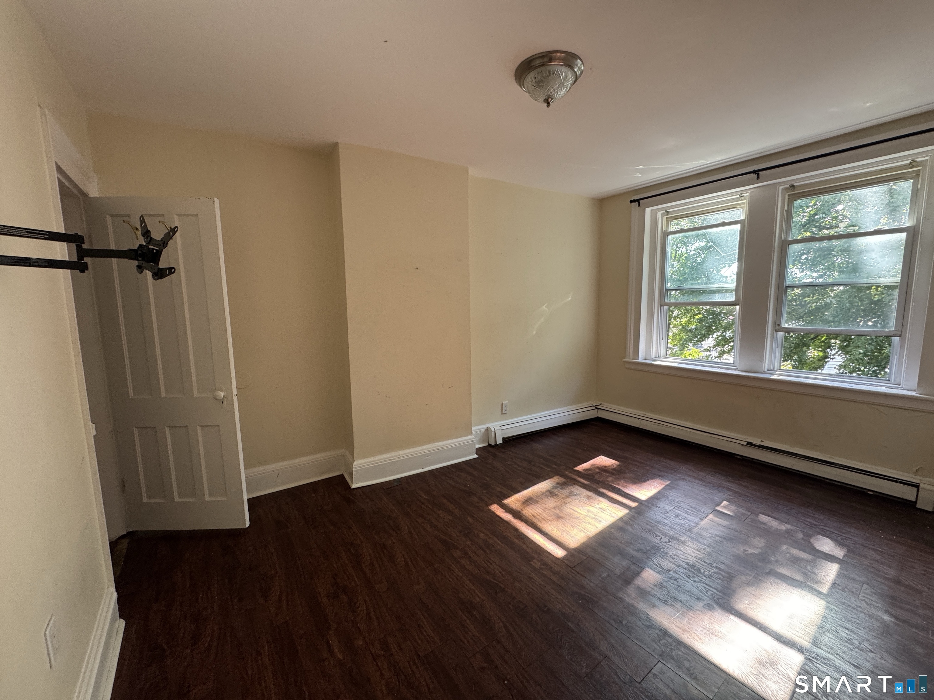 1266 Park Avenue Bridgeport CT 06604