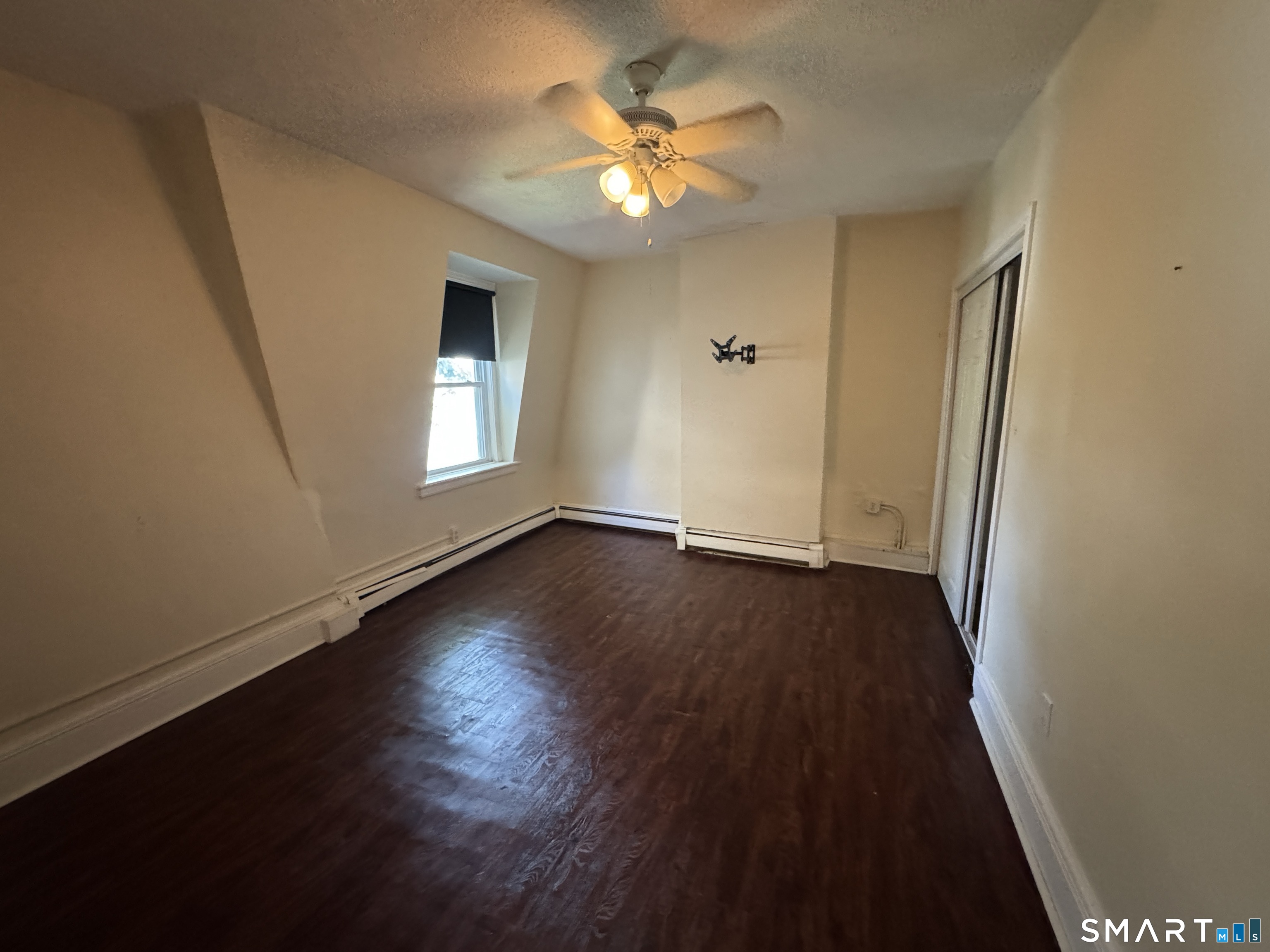 1266 Park Avenue Bridgeport CT 06604
