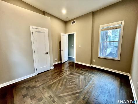 597 Chapel Street New Haven CT 06511