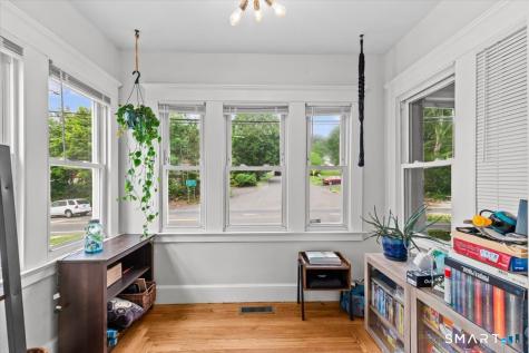 653 Forest Road West Haven CT 06516