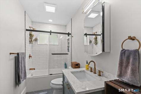 653 Forest Road West Haven CT 06516