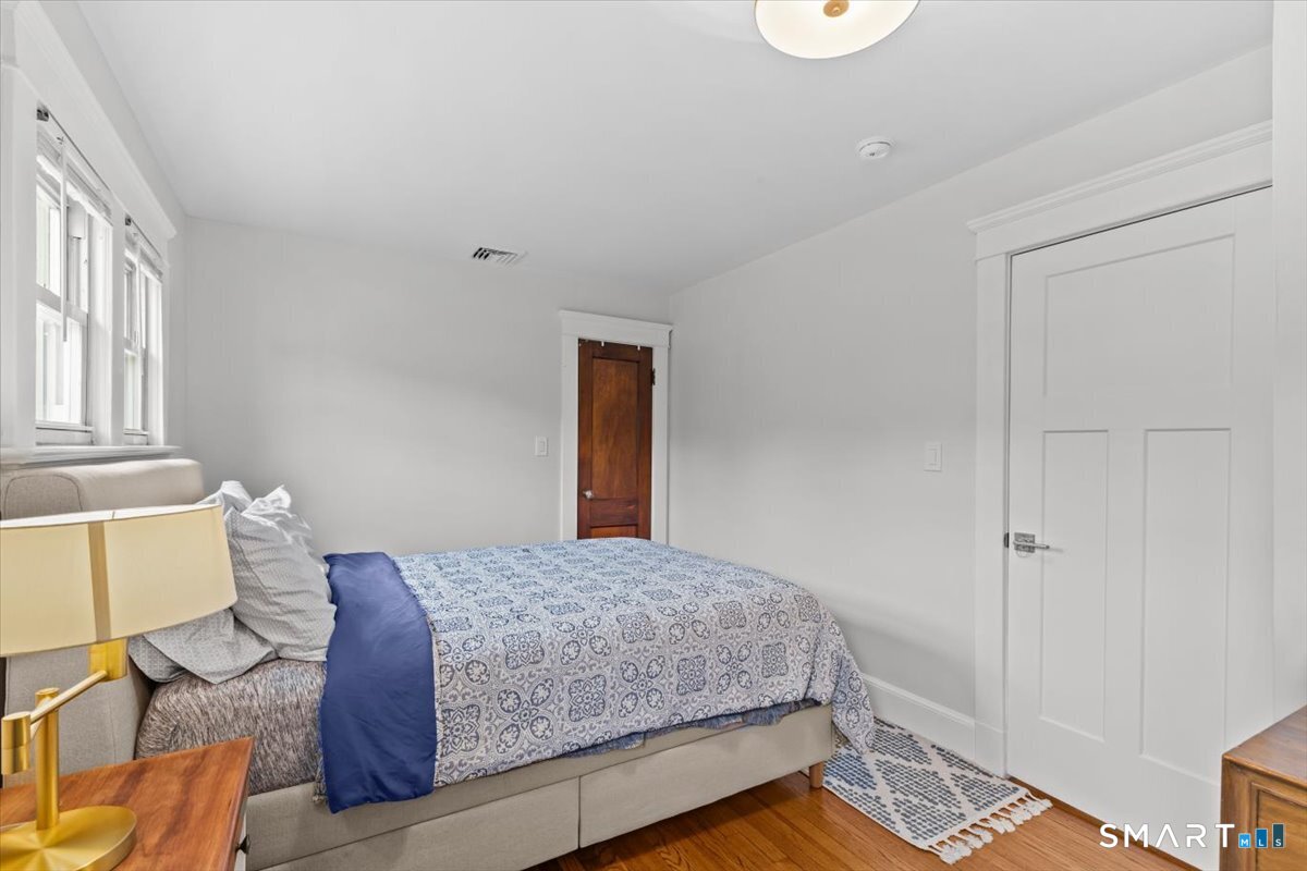653 Forest Road West Haven CT 06516