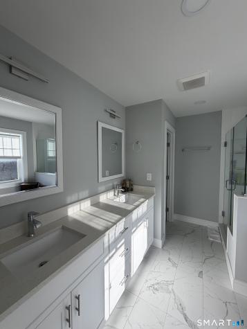 28-A Jefferson Avenue Danbury CT 06810