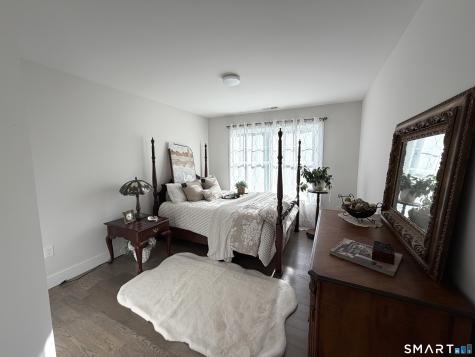 28-A Jefferson Avenue Danbury CT 06810