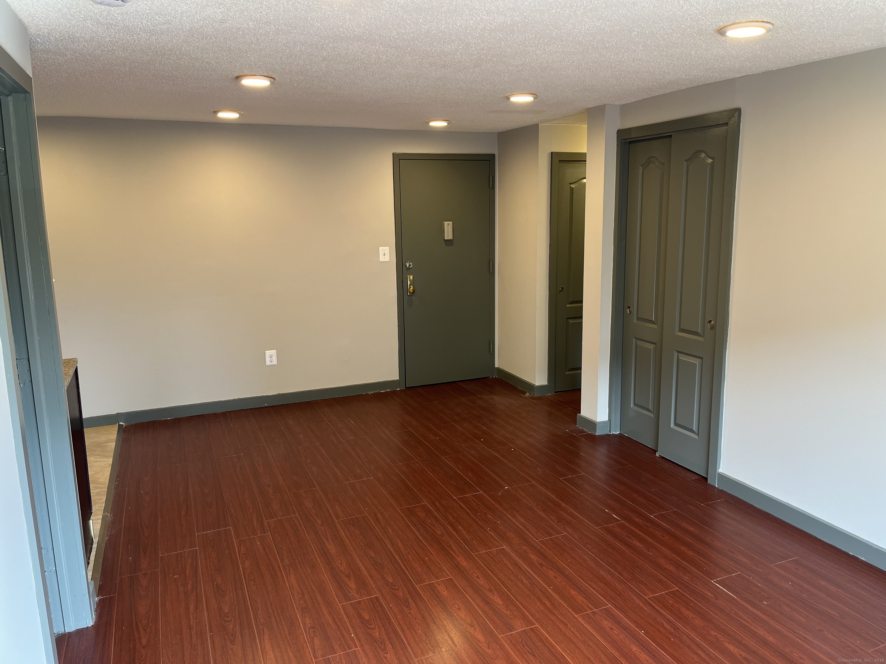 32 Cook Avenue Meriden CT 06451