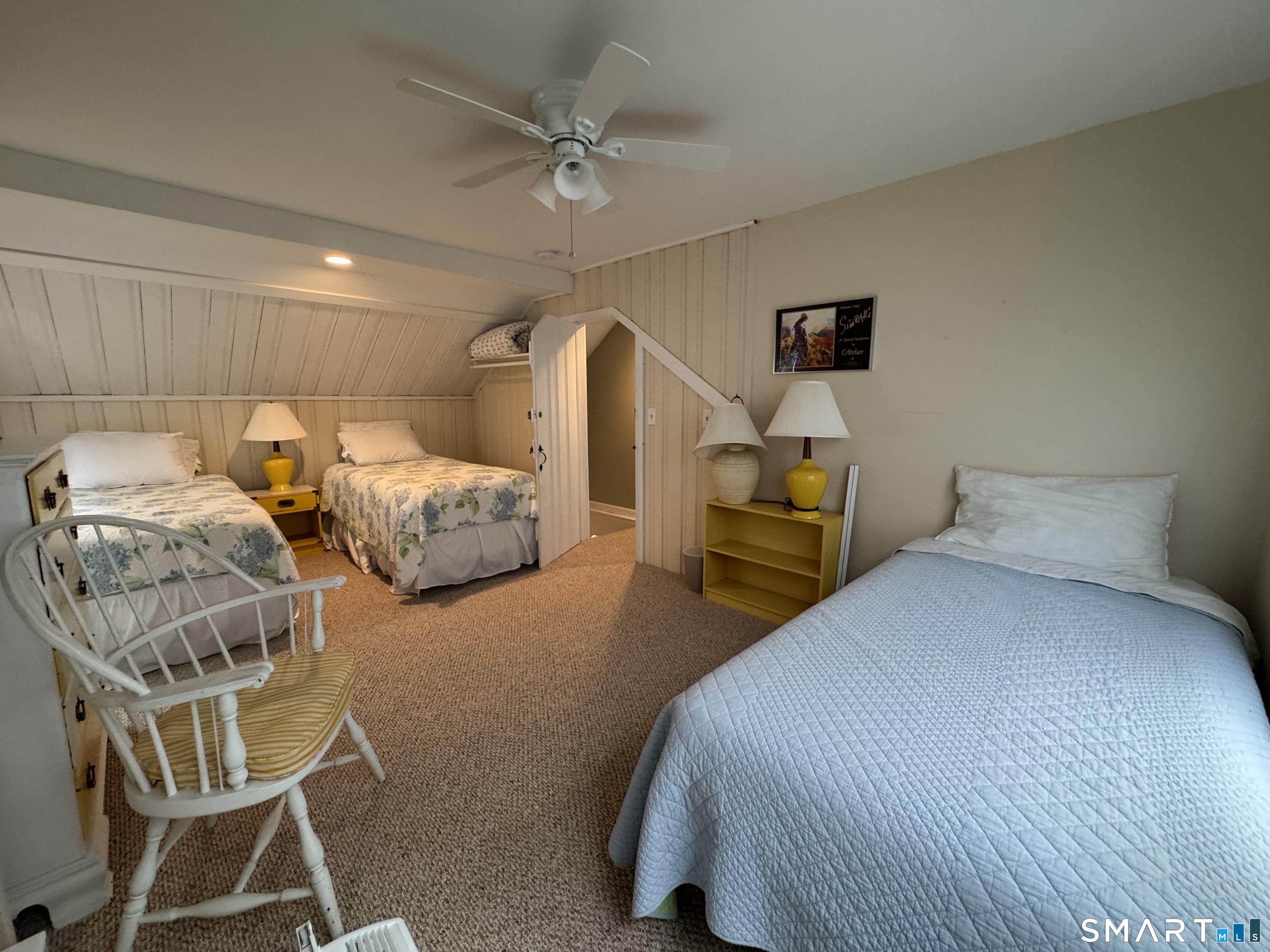 42 Parkway South New London CT 06320