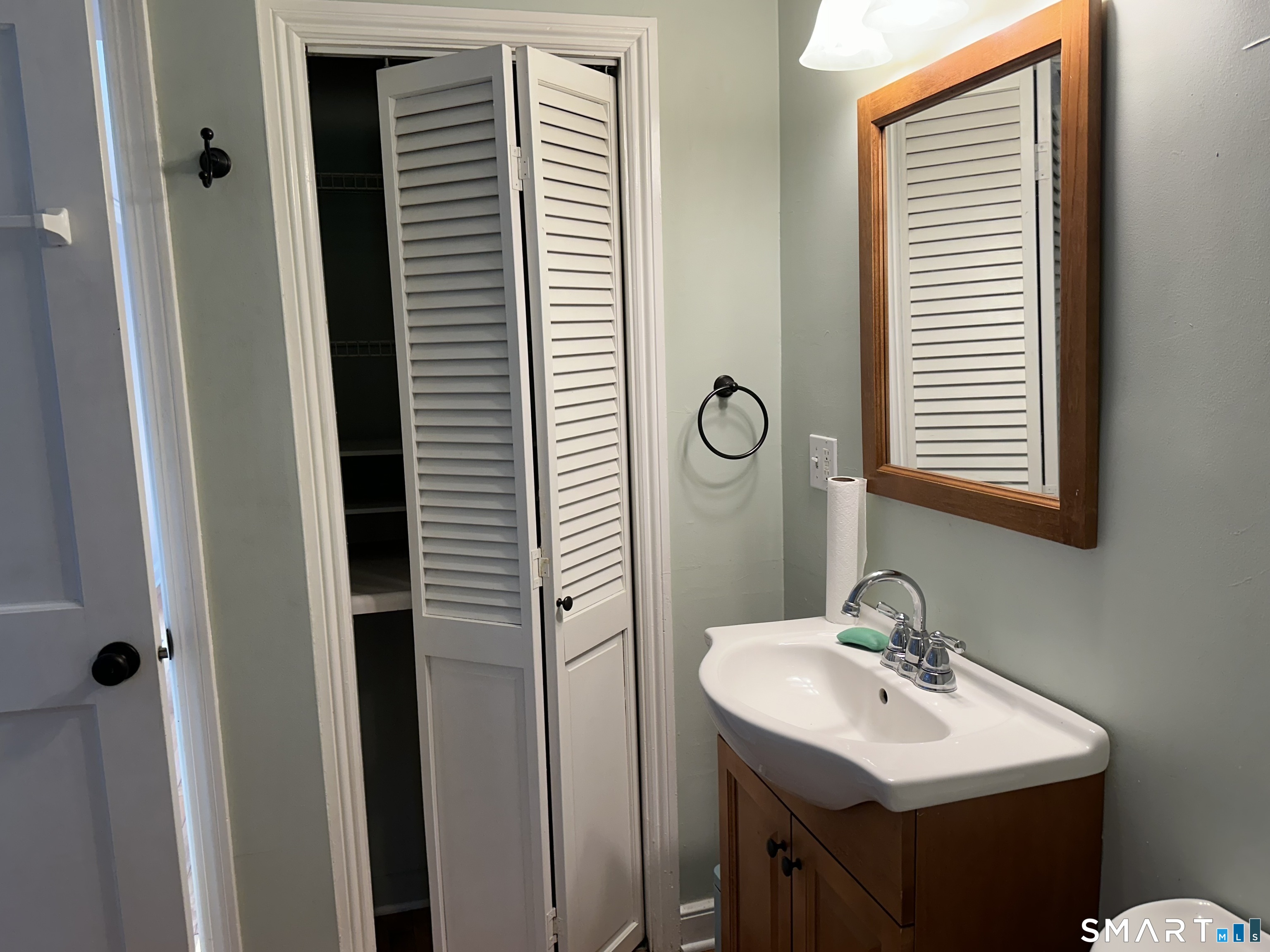 210 Oregon Road Cheshire CT 06410