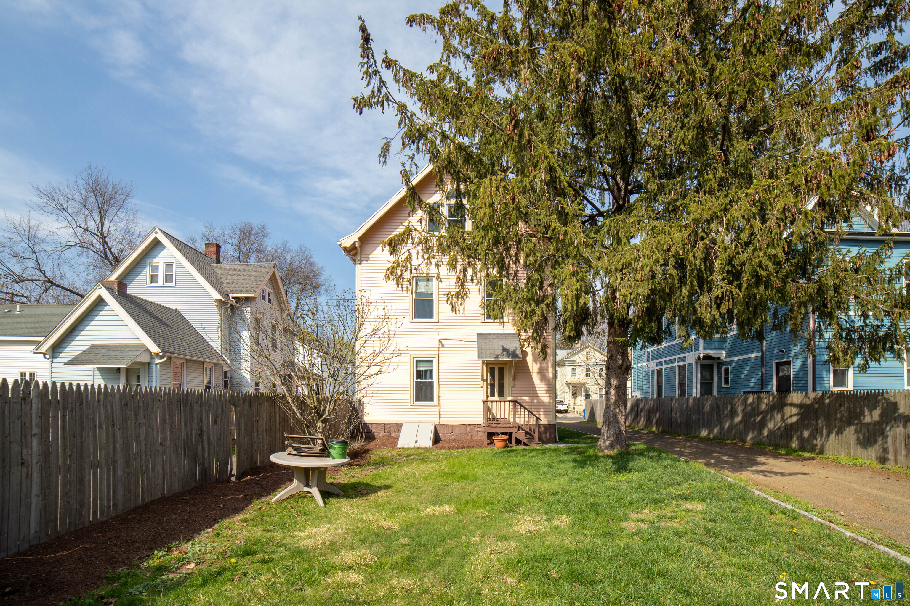 118 Lawrence Street New Haven CT 06511