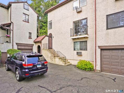 272 Hubbard Avenue Stamford CT 06905