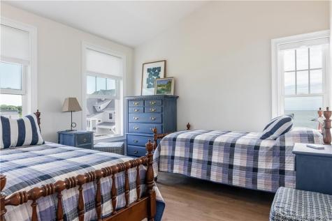 156 Kelsey Place Madison CT 06443