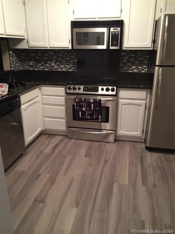 75 Cedar Knolls Drive Branford CT 06405
