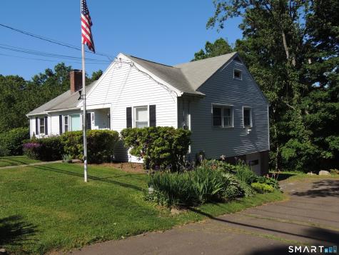 87 Hotchkiss Grove Road Branford CT 06405