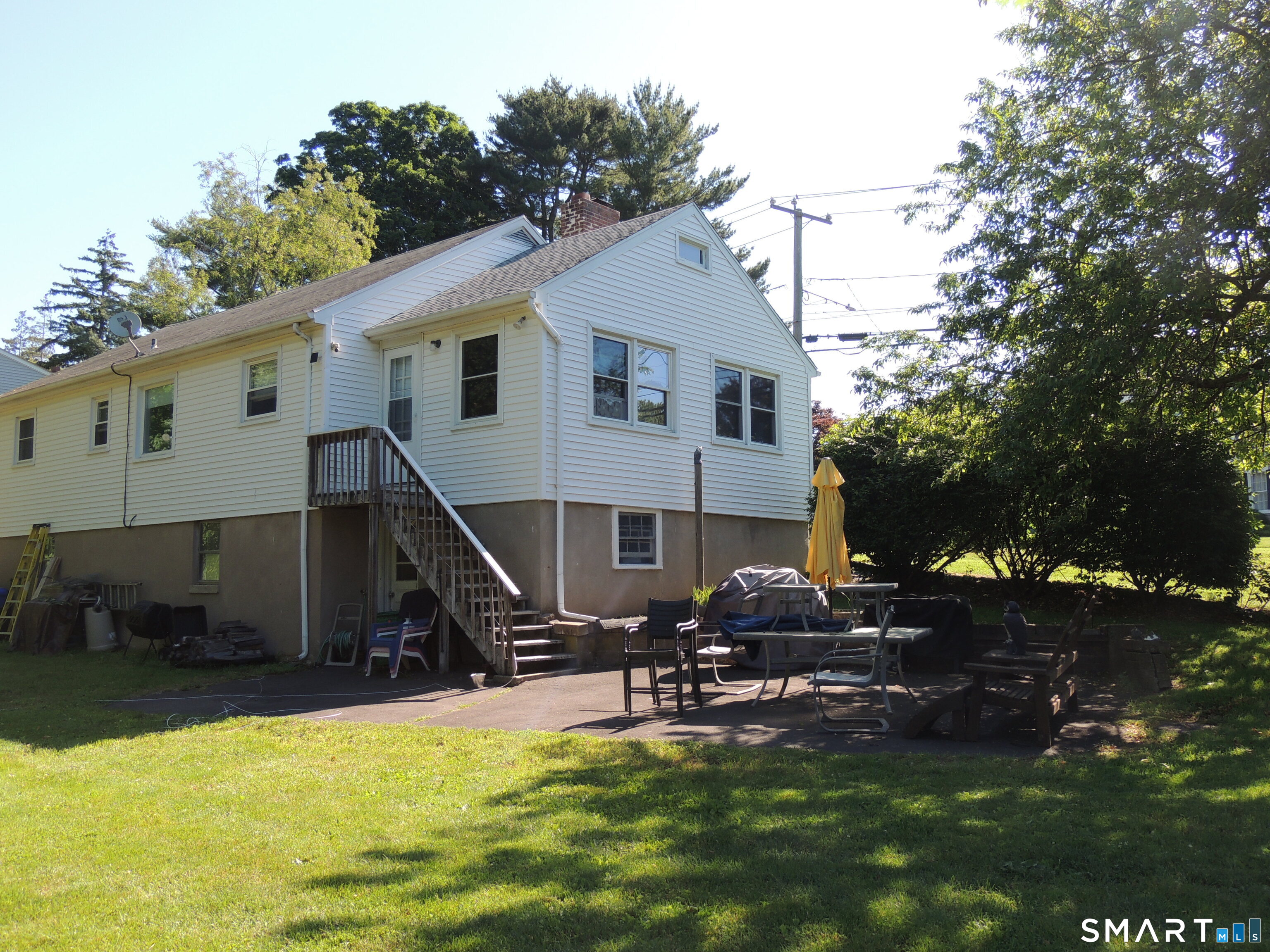 87 Hotchkiss Grove Road Branford CT 06405