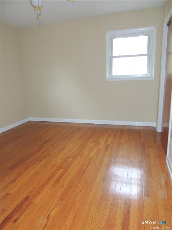 87 Hotchkiss Grove Road Branford CT 06405