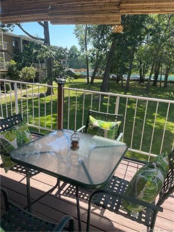 281 Gardner Avenue New London CT 06320