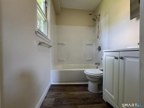 28 Quinlan Avenue Meriden CT 06451