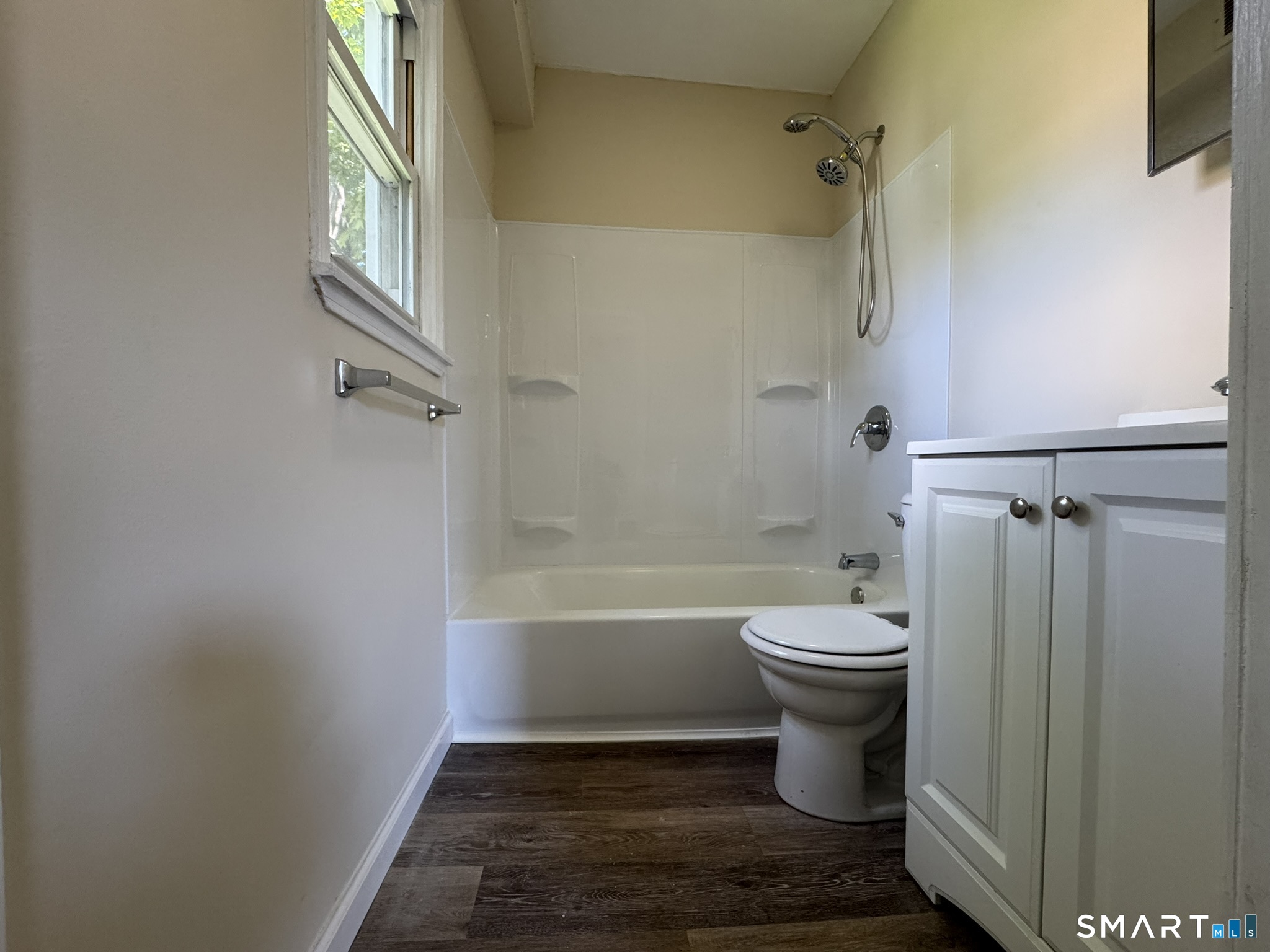 28 Quinlan Avenue Meriden CT 06451
