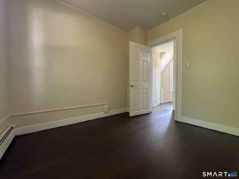 28 Quinlan Avenue Meriden CT 06451