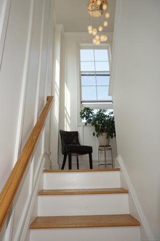 127 Brentwood Circle Danbury CT 06810