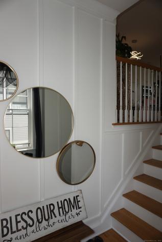 127 Brentwood Circle Danbury CT 06810