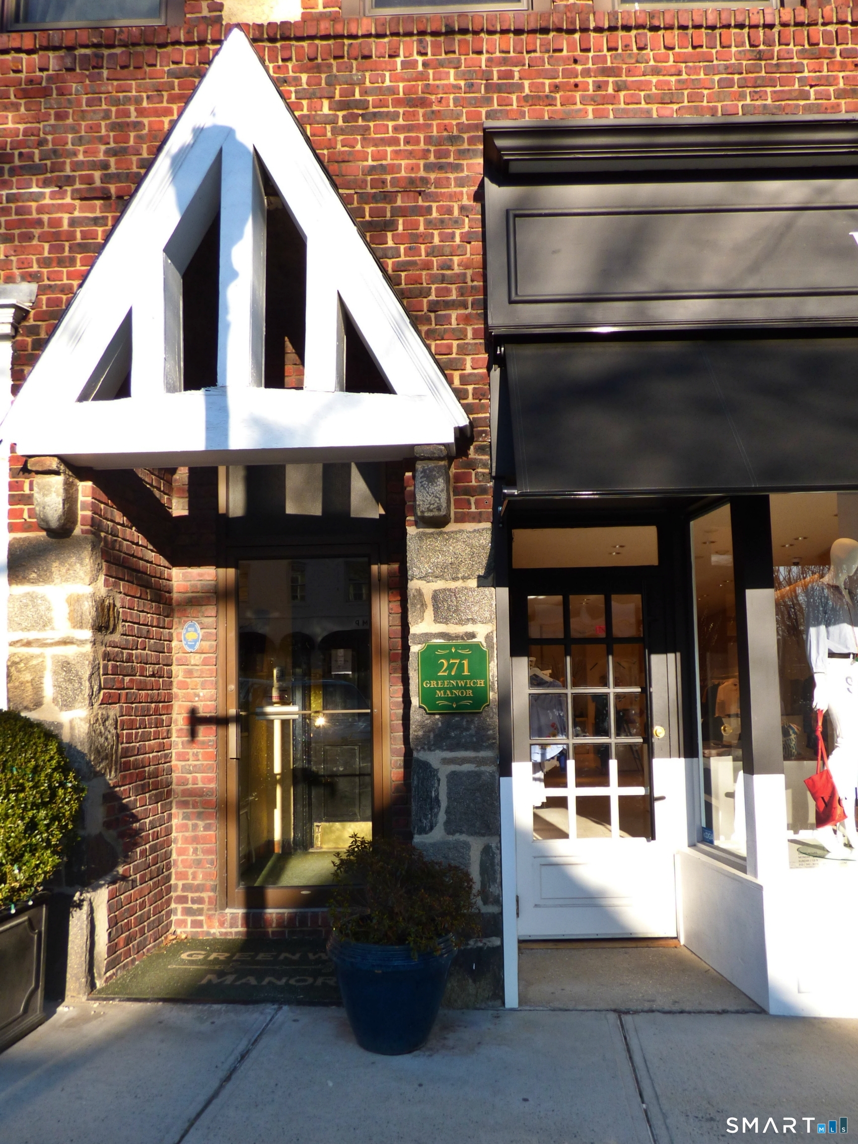 271 Greenwich Avenue Greenwich CT 06830