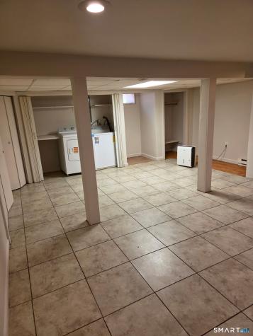 8D Queen Street Southington CT 06489