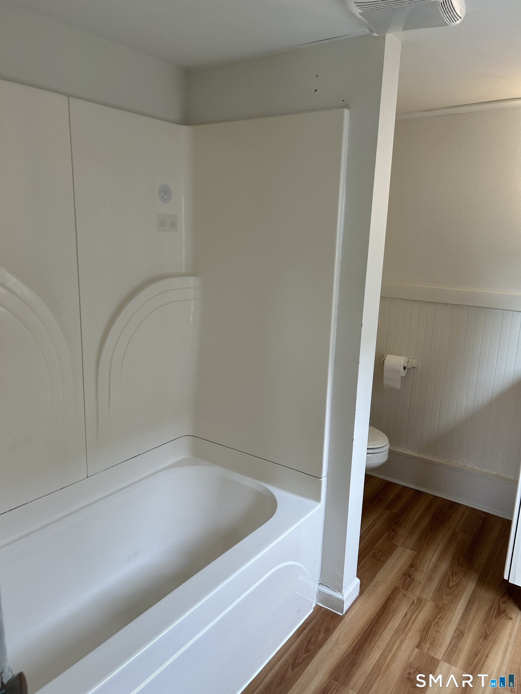 163 Meadow Street Naugatuck CT 06770
