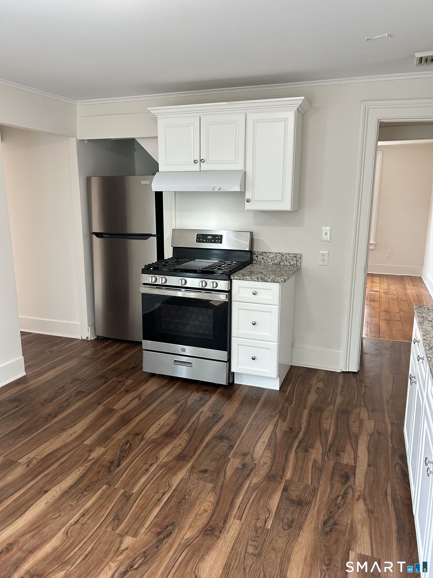163 Meadow Street Naugatuck CT 06770