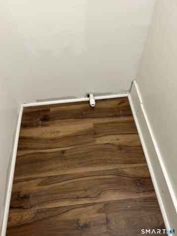 163 Meadow Street Naugatuck CT 06770