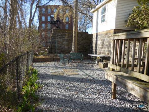 104 Main Street Deep River CT 06417