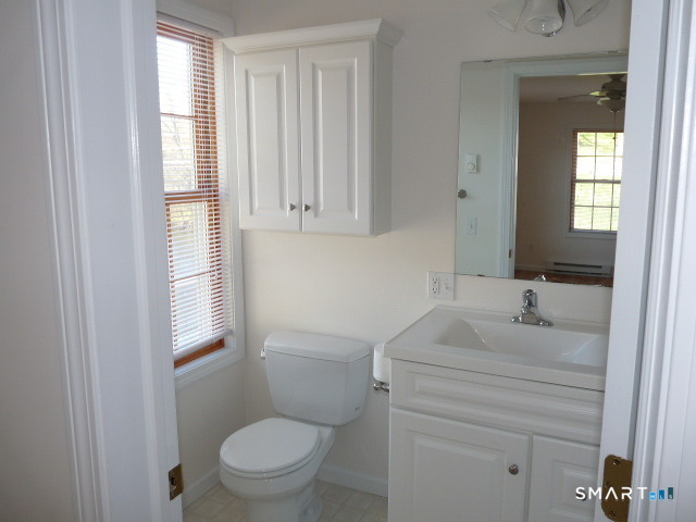 104 Main Street Deep River CT 06417