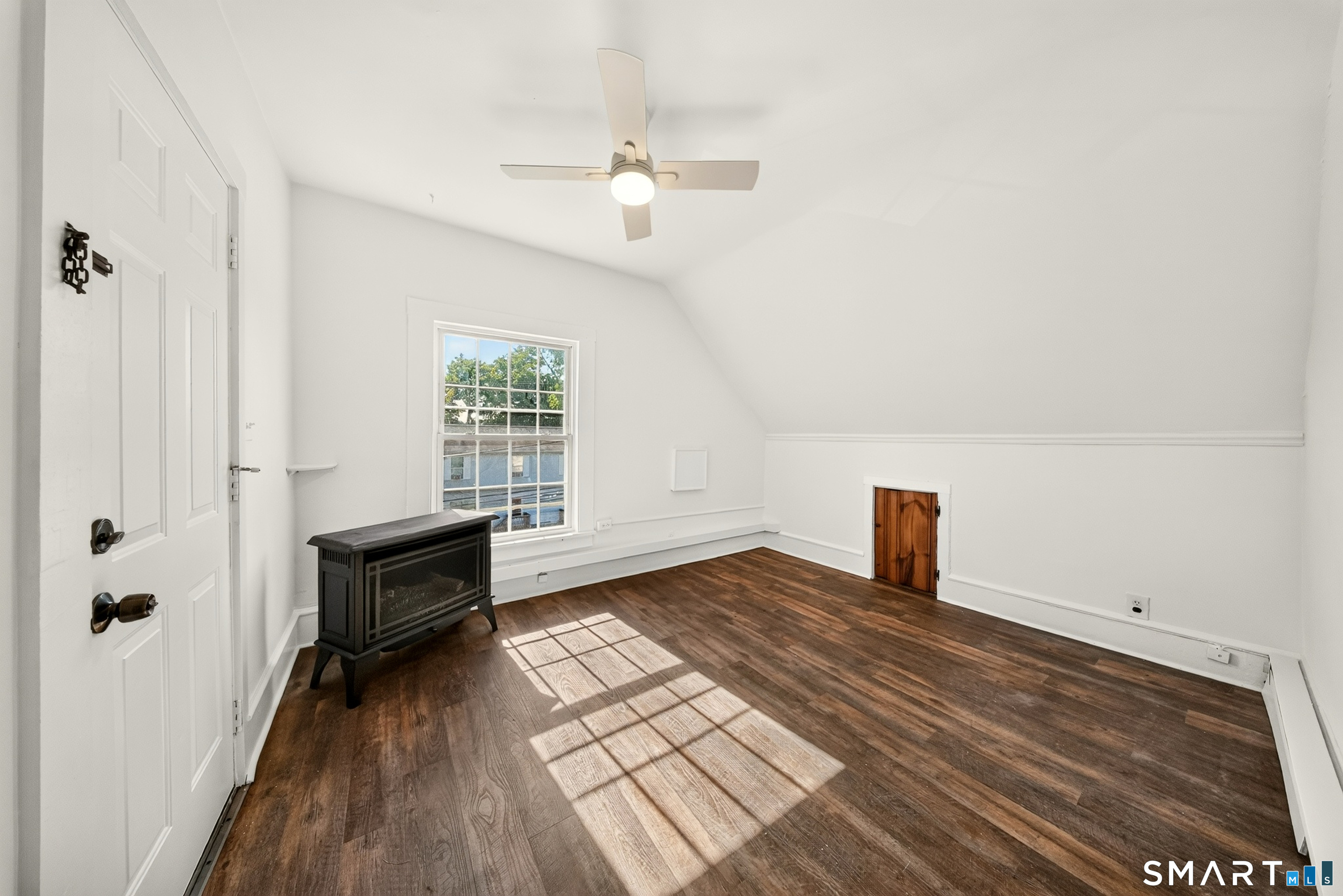 42-46 Hanford Avenue Bridgeport CT 06605
