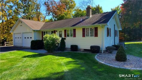 32 Fernridge Road West Hartford CT 06107