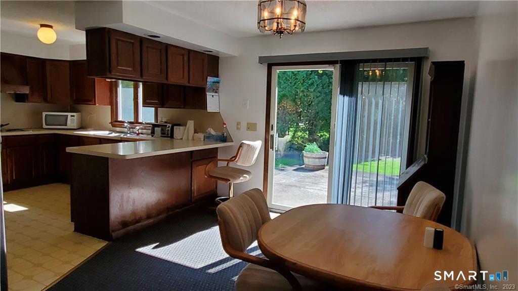 32 Fernridge Road West Hartford CT 06107